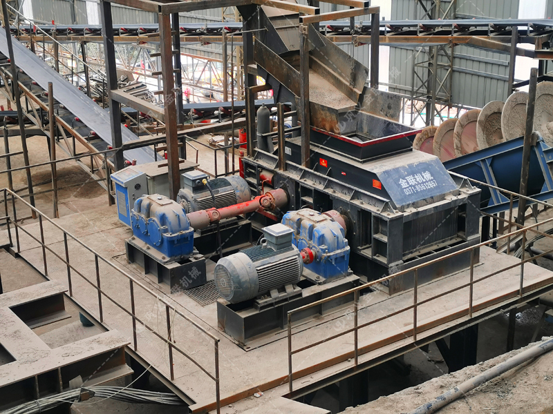 礦用液壓對輥制砂機(jī)如何實現(xiàn)砂石細(xì)碎與高產(chǎn)雙提升? 礦用液壓對輥制砂機(jī)如何實現(xiàn)砂石細(xì)碎與高產(chǎn)雙提升?